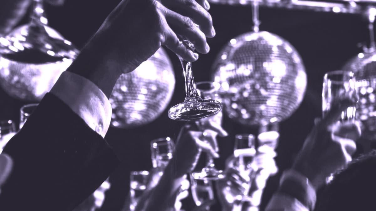 DJ voor je bedrijfsevent: waar moet je op letten?